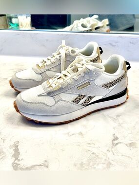 Worn once! Reebok Women’s Drive Sneakers in Cream with Leopard Detail